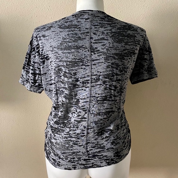 3/$15 NWOT burn out hi low top - Picture 6 of 6